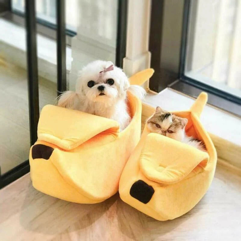 ImportAllied™ Banana Cat Bed House Funny Cute Cozy Cat Mat Beds Warm Durable Portable Pet Basket Kennel Dog Cushion Cat Supplies Multicolor